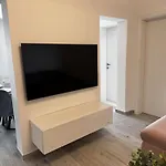 Villa House Bella *