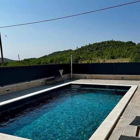 House Bella Gornje Vinovo