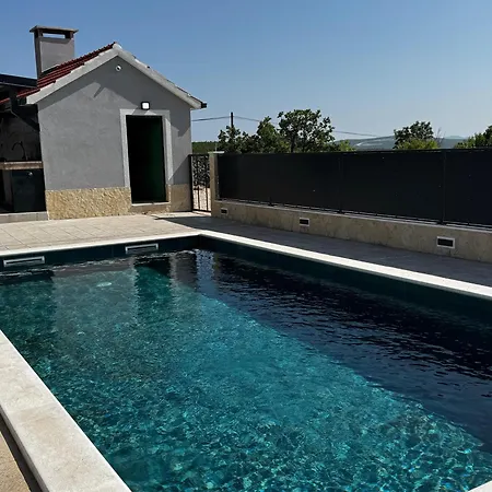 House Bella Villa *